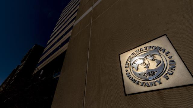 IMF, Ukrayna'ya 690 Milyon Dolarlık Kredi Dilimini Onayladı