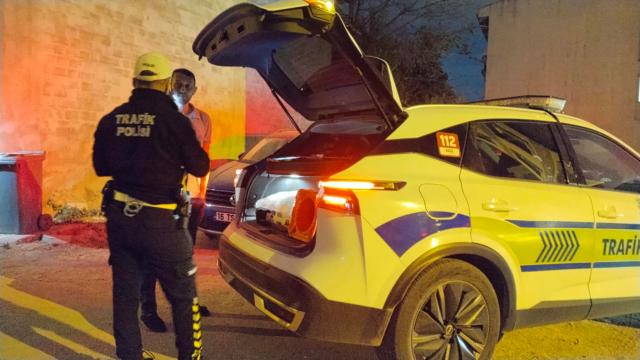 İnegöl'de Alkollü ve Ehliyetsiz Sürücüye 255 Bin TL Ceza