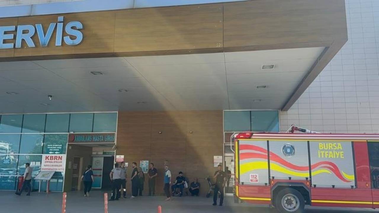 İnegöl Devlet Hastanesi'nde elektrik paneli yangını