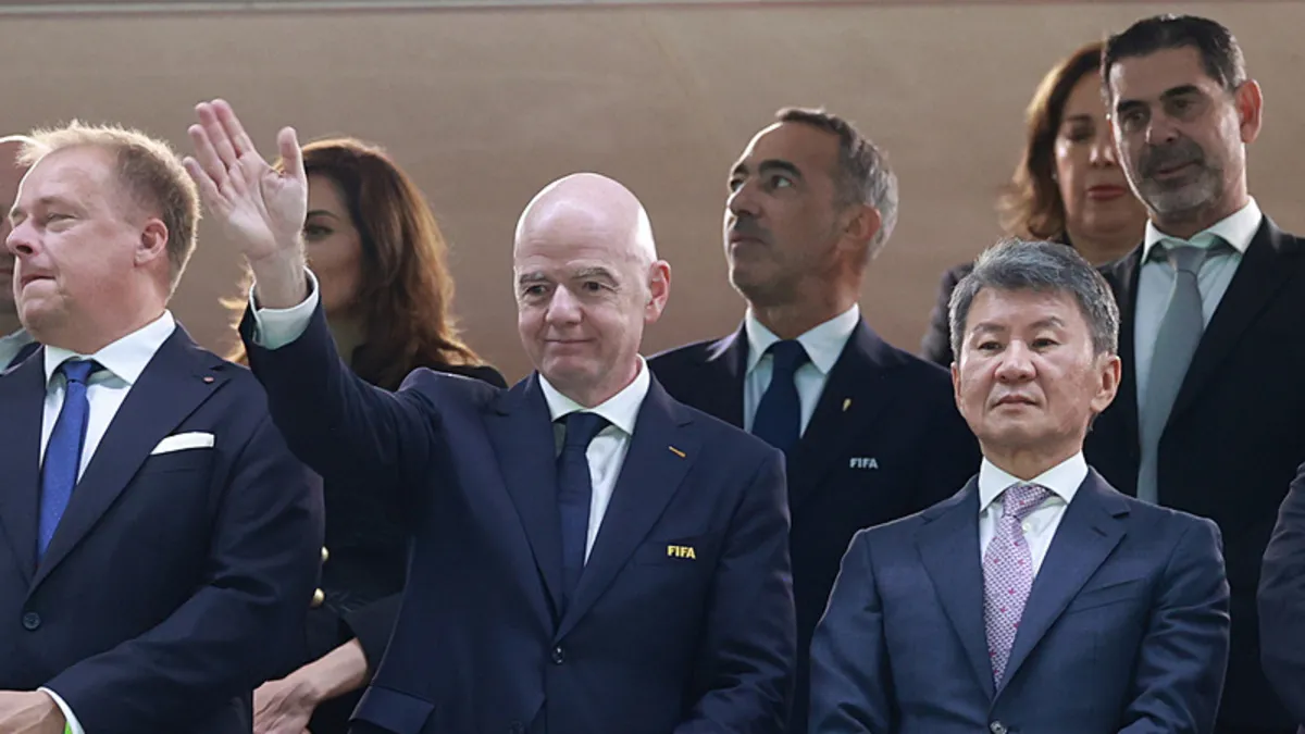 Infantino'dan İtalya'ya gönderme: Dünya Kupası 64 takıma çıkabilir