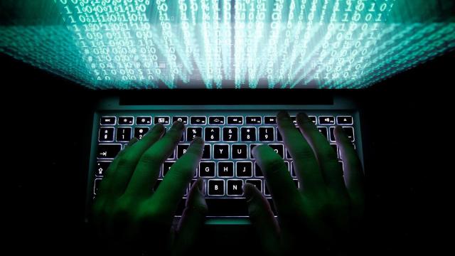 İngiltere Polis Verileri Dark Web'de Sızdırıldı