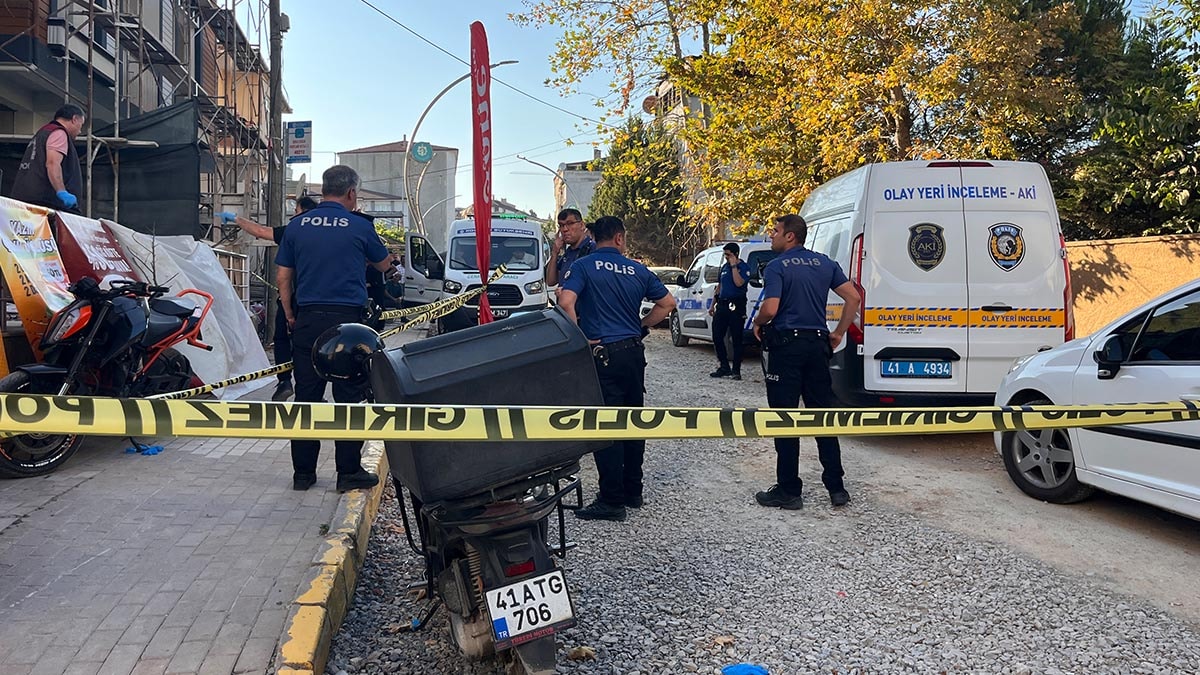 İnşaat iskelesinden düşen işçi hayatını kaybetti
