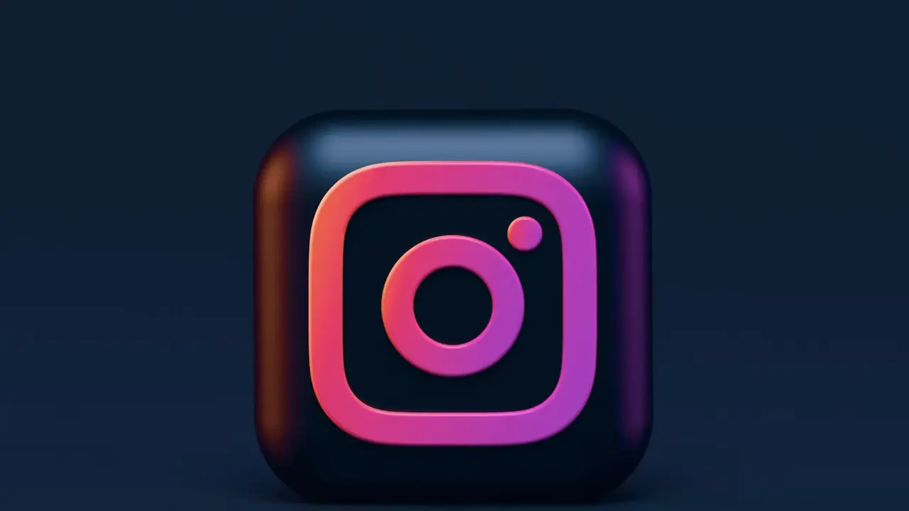 Instagram Tartışmalı AI Görsel Özelliğini Kaldırdı