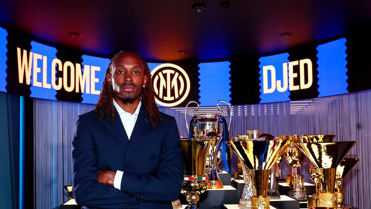 Inter, Djed Spence Transferini Resmen Açıkladı