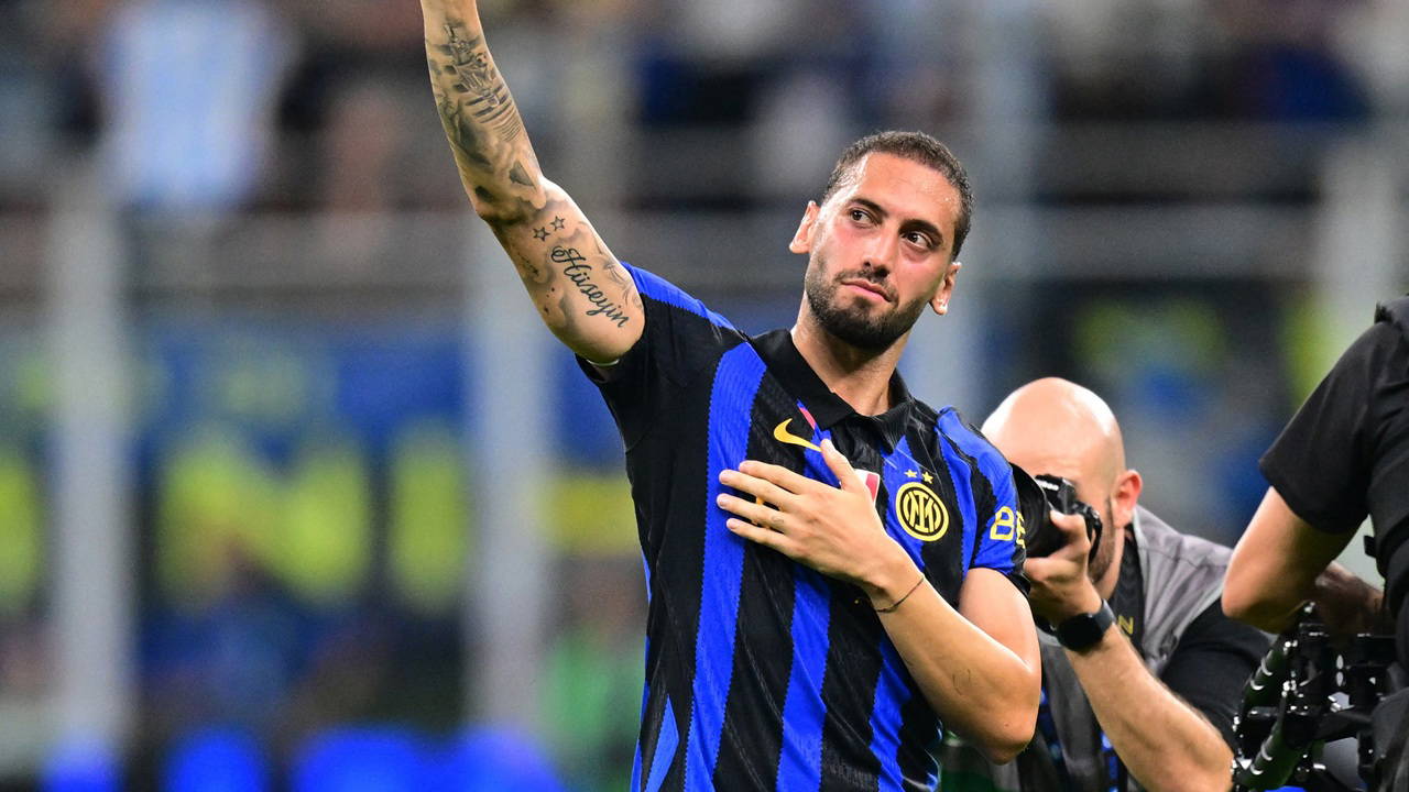 Inter'den Hakan Çalhanoğlu kararı: Yeni sözleşme teklifi yolda