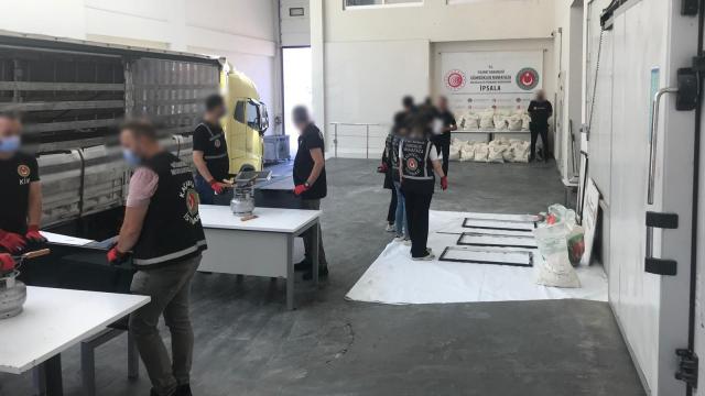 İpsala'da 3 milyar liralık uyuşturucu operasyonu