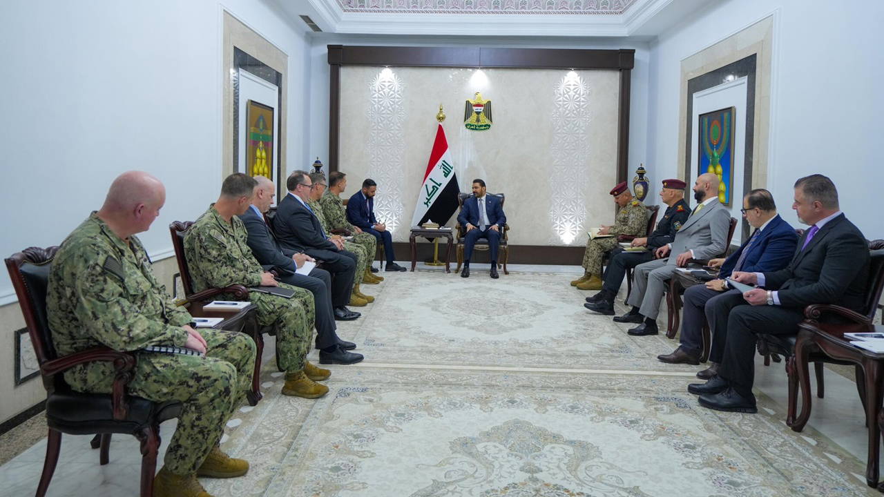 Irak Başbakanı Zeydi: 1 Ekim'de Yabancı Asker Kalmayacak