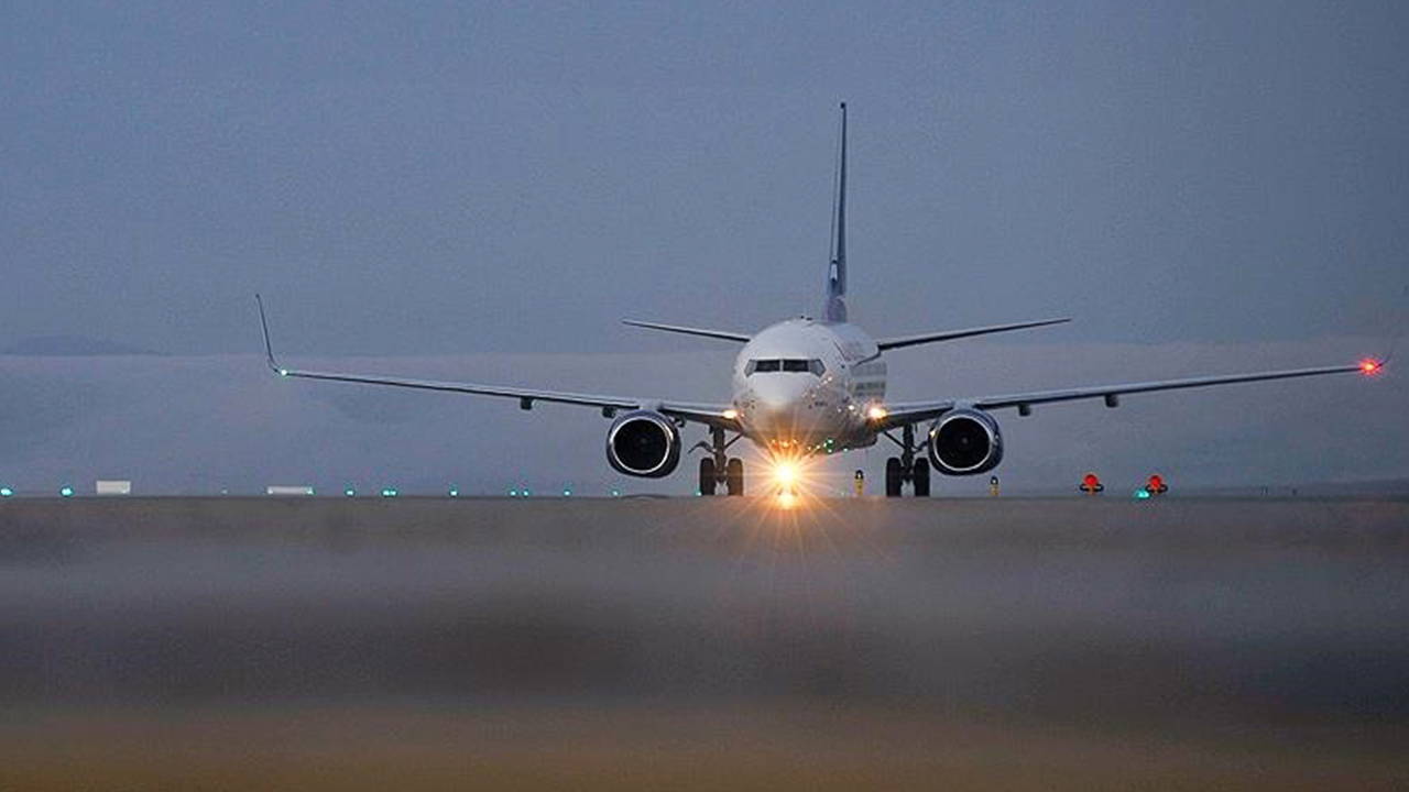 İran-İsrail Gerginliği: AJet ve Pegasus'tan Uçuş İptalleri