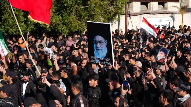 İran'ın Trump ve İsrail'e Cenaze Uyarısı: Saldırıya Geçmeyin