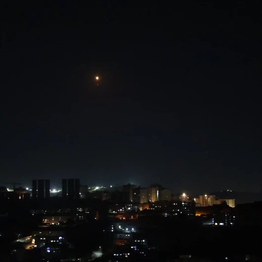 İran'dan ABD'ye Misilleme: Muvaffak Salti Üssü'nde 8 F-15 Hasar Gördü