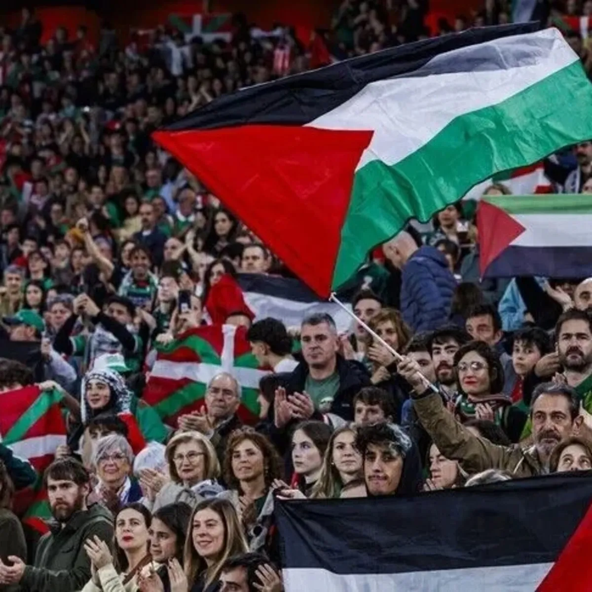 İrlanda Başbakanı Martin'den İsrail Futbol Federasyonu'na sert tepki