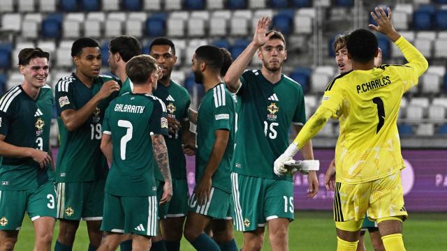 İrlandalı Futbolcular İsrail Maçına Siyah Kol Bandıyla Çıkmayı Planlıyor