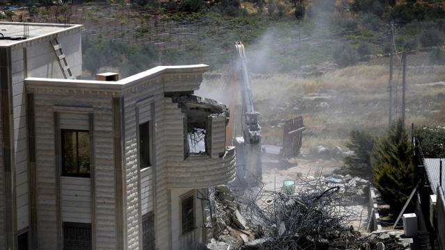 İşgal Altındaki Batı Şeria'da İsrailli Yerleşimcilerden Saldırı: 3 Filistinli Yaralı