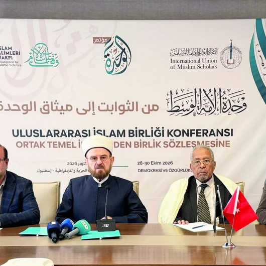 İslam Dünyasına İstanbul'dan Birlik Çağrısı