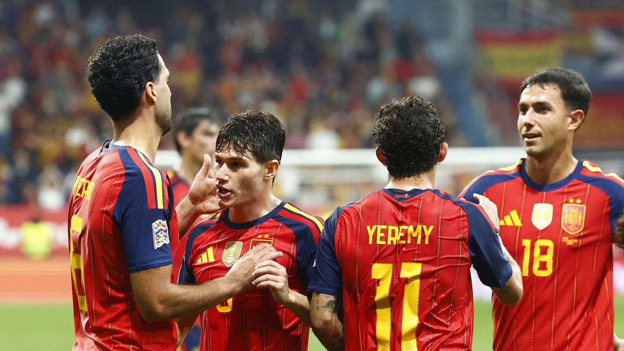 İspanya, Çekya'yı 3-1 Mağlup Etti: Uluslar Ligi'nde Liderlik Sürüyor