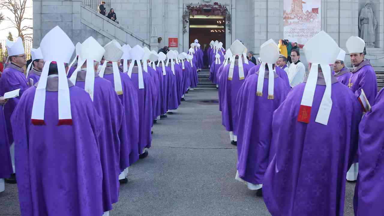 İspanya Kilisesi'nde istismar skandalı: 7 kardinal, 61 piskopos listede