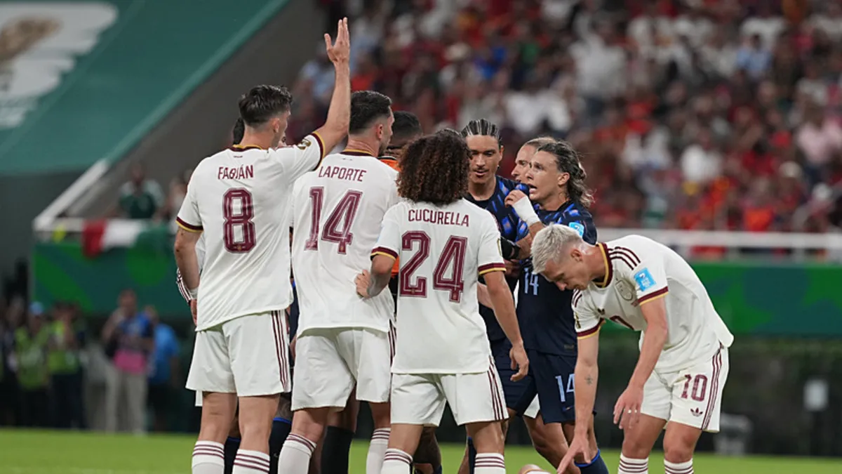 İspanya, Uruguay'ı Tek Golle Geçerek Grubunu Lider Tamamladı