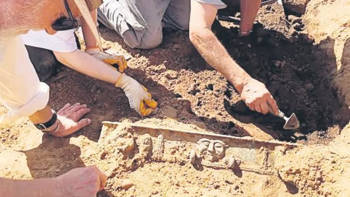 İspanya'da 2 bin 500 yıllık Tarteso savaş arabası bulundu