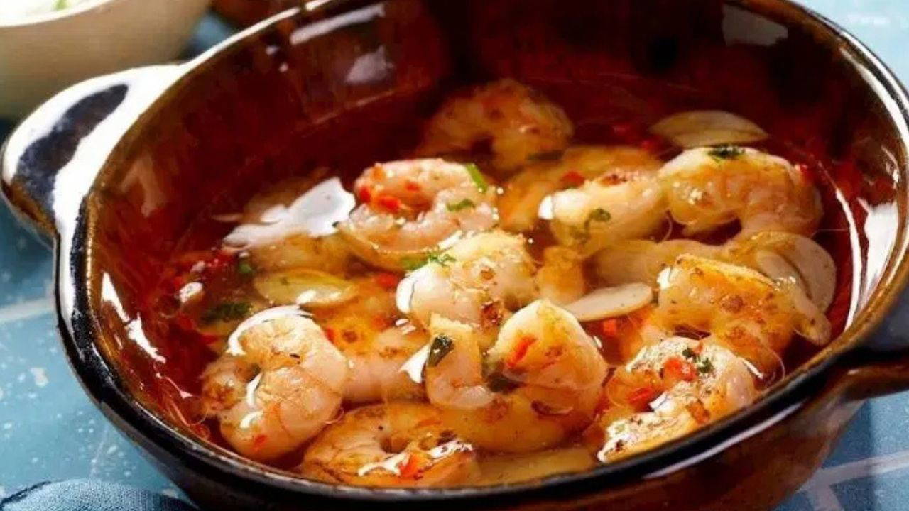 İspanyol mutfağının gözdesi Gambas al Ajillo tarifi