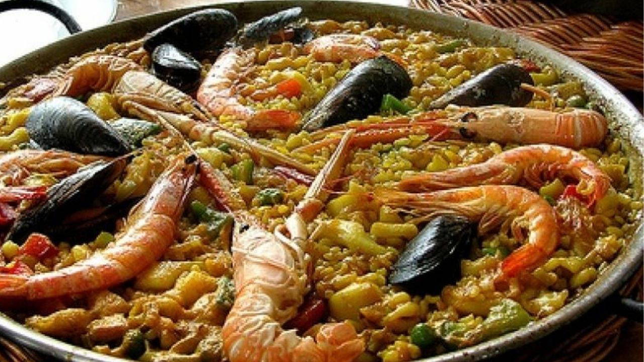 İspanyol Mutfağının İmza Yemeği: Paella Valenciana