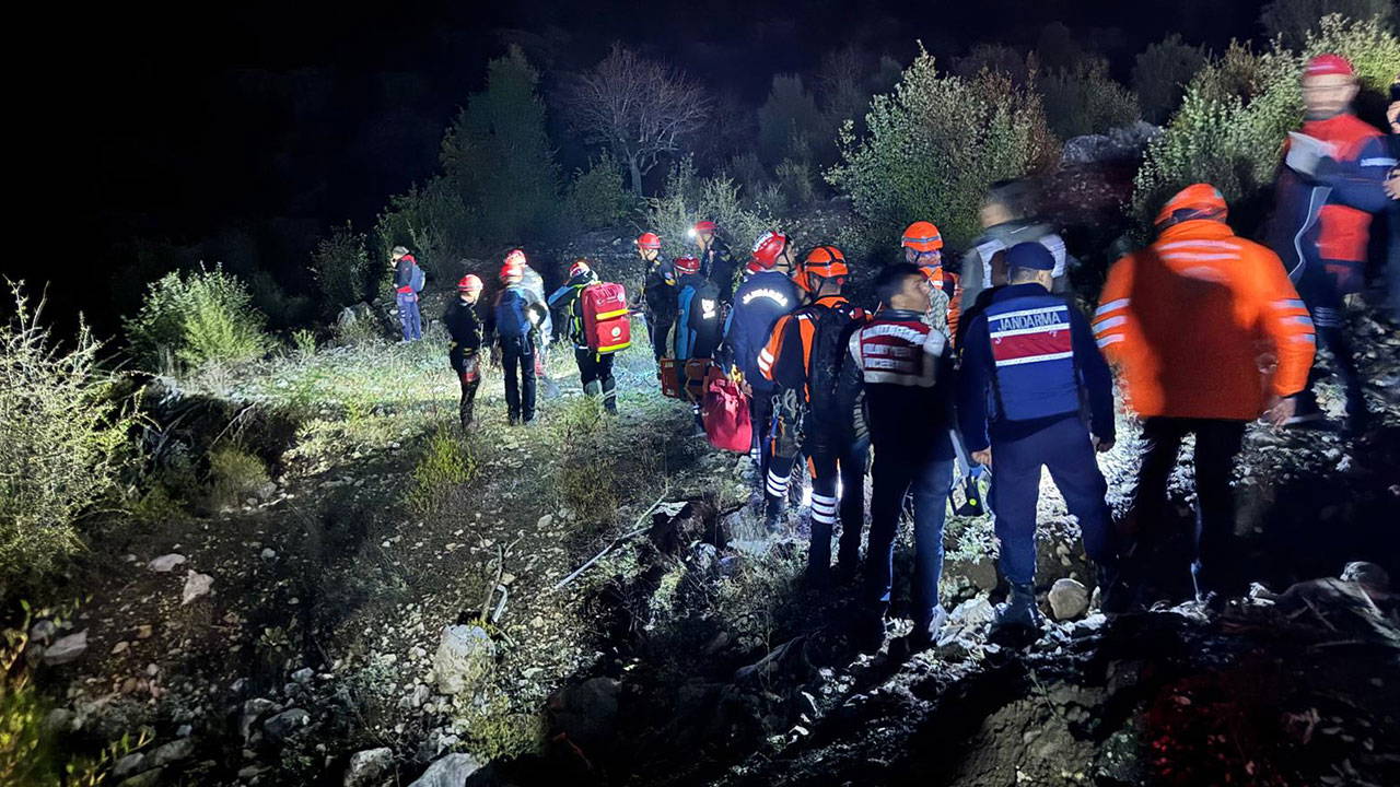 Isparta'da İHH Ekibi Kayboldu: 1 Ölü, 10 Kişi İçin Kurtarma Çalışması