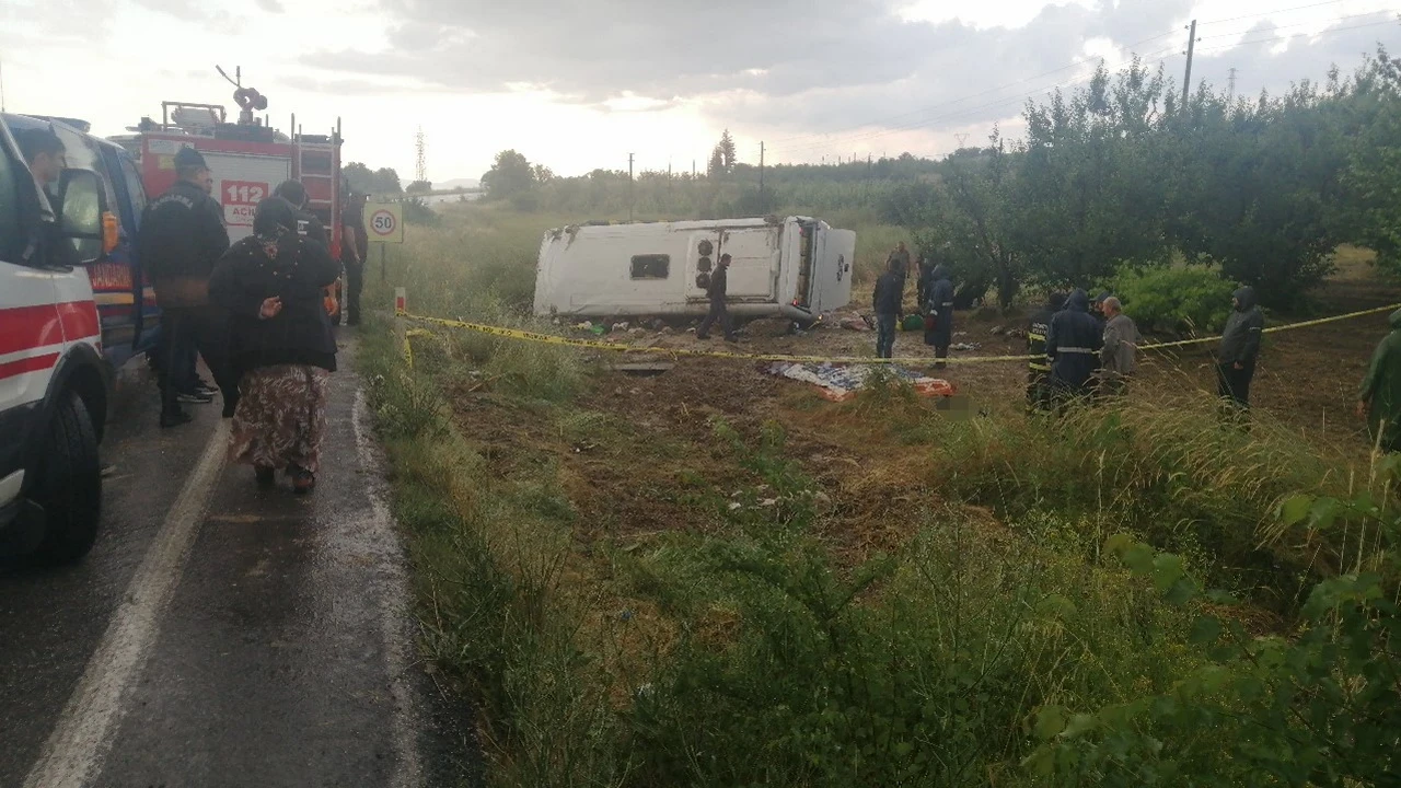 Isparta'da tur otobüsü devrildi: 5 ölü, 25 yaralı