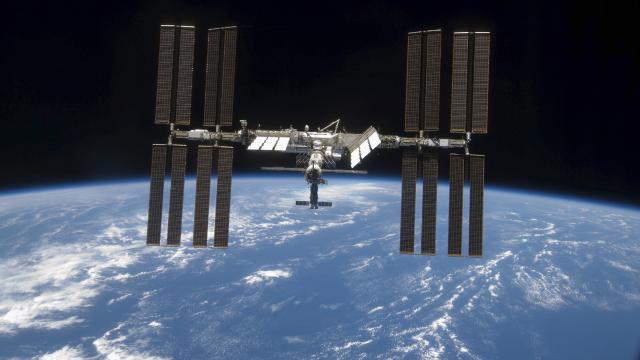 ISS'deki Zvezda Modülünde Hava Sızıntısı Tespit Edildi