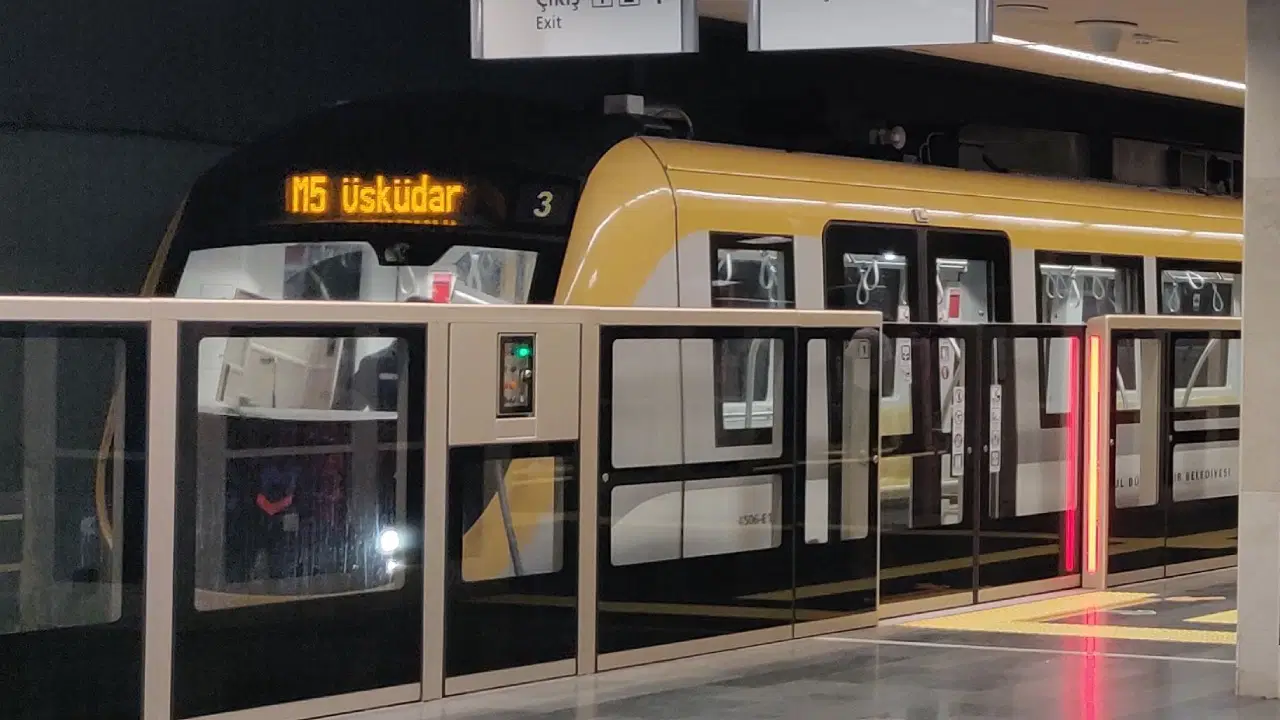 İstanbul'da 15 Ekim'de Marmaray, Metro ve Tramvay Çalışıyor Mu