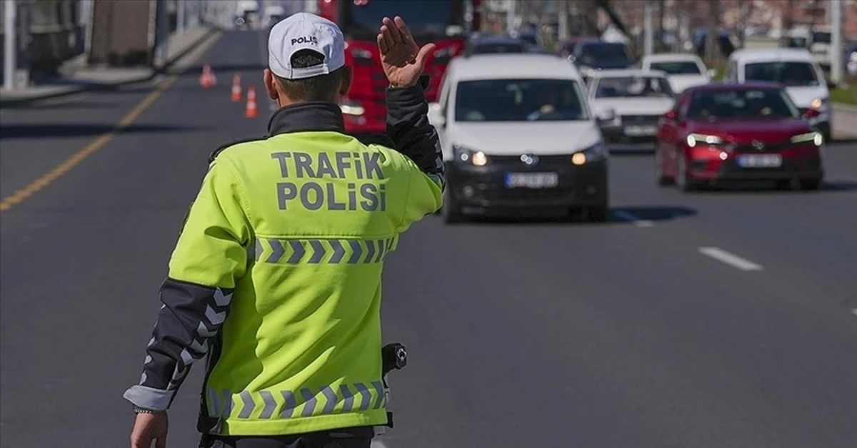 İstanbul'da 15 Temmuz Şehitler Köprüsü ve çevre yollar kapanıyor