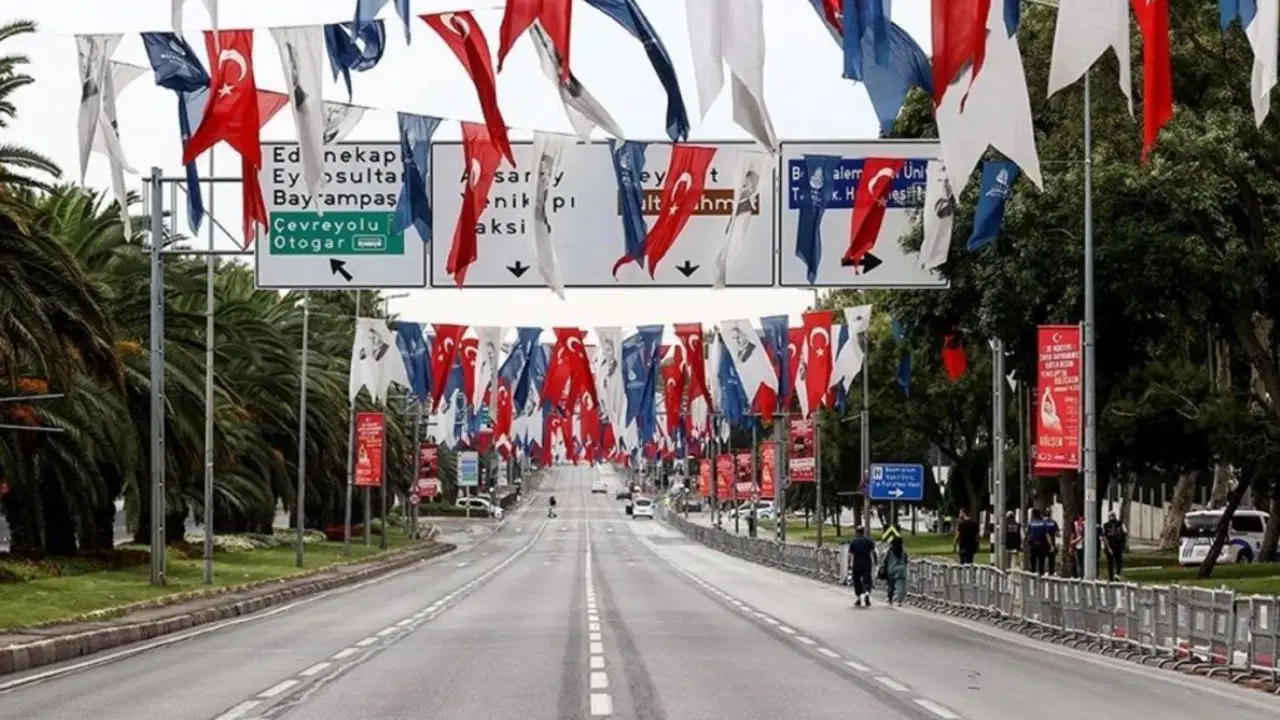 İstanbul'da 24 Ekim'de Bu Yollar Trafiğe Kapalı! Alternatif Güzergahlar