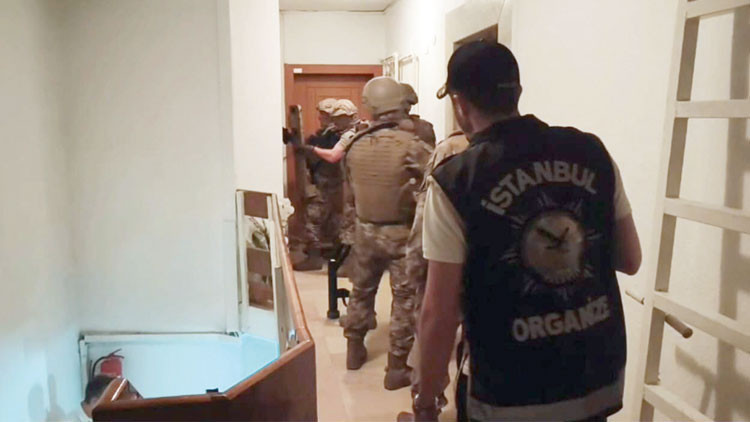 İstanbul ve Ankara'da suç örgütlerine operasyon: 161 gözaltı