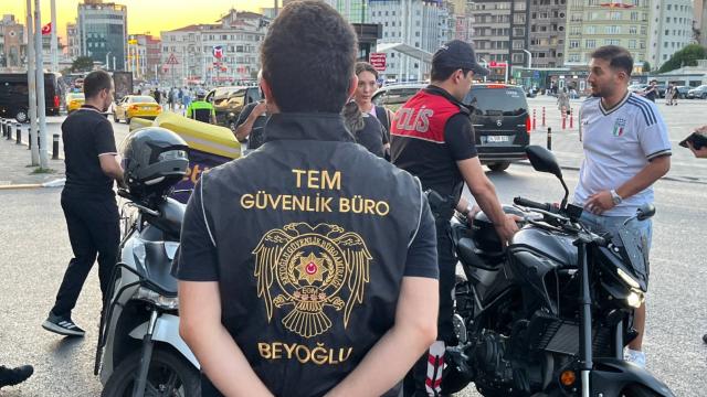 İstanbul'da Asayiş Denetimi: Huzur Uygulamasıyla Kent Genelinde Güvenlik Artırıldı