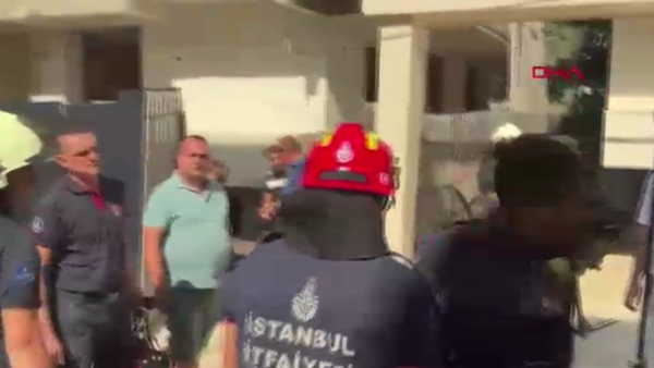 İstanbul Avcılar'da metruk binada kiriş çöktü: 1 yaralı