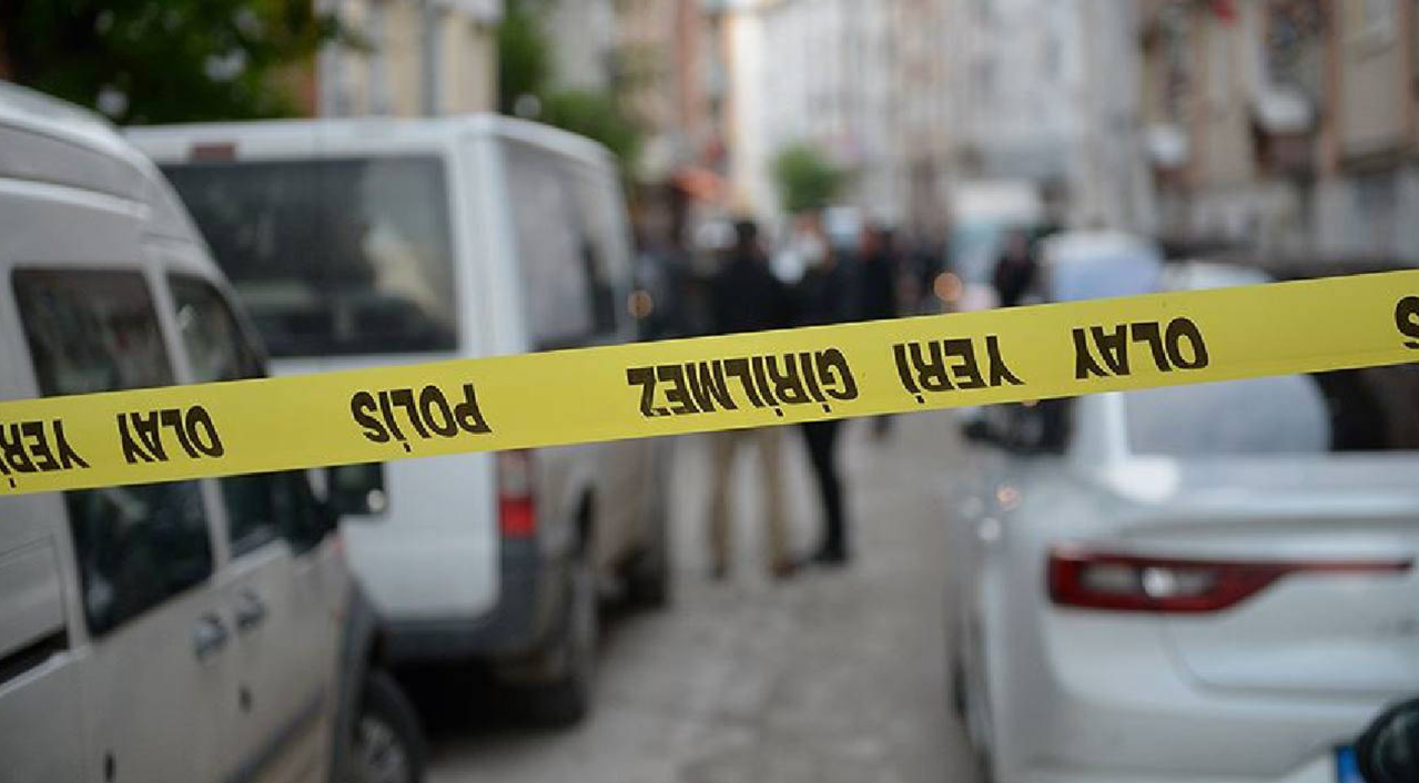 İstanbul Bağcılar'da Kamyonette Ölü Bulunan Adamın Kimliği Belirlendi
