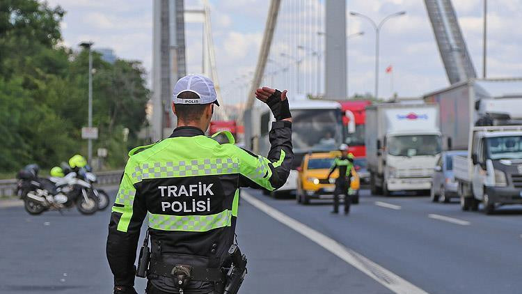 İstanbul'da Beyoğlu ve Şişli'de Bazı Yollar Trafiğe Kapatıldı