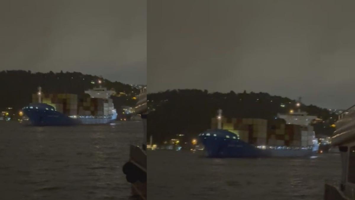 İstanbul Boğazı'nda sürüklenen kuru yük gemisi kurtarıldı