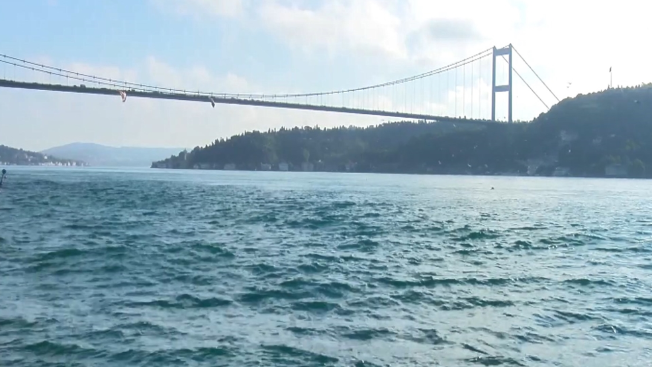 İstanbul Boğazı'nda Transit Geçişlere Asteroid Tankeri Nedeniyle Kapatma