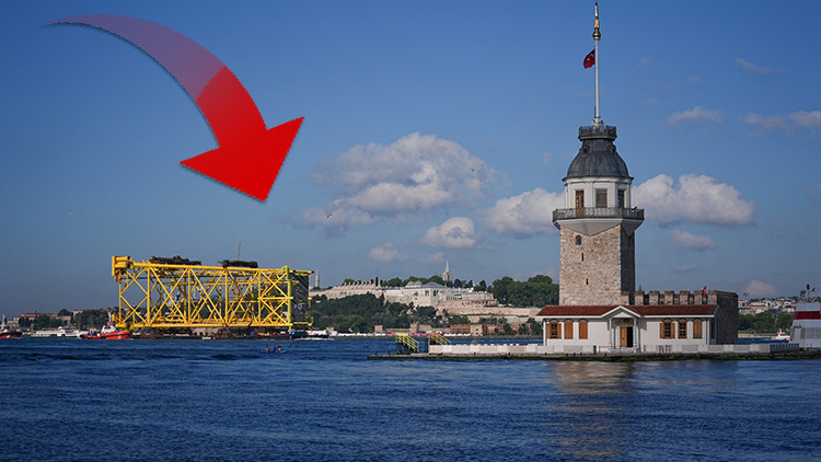 İstanbul Boğazı'nda 350 metrelik sondaj platformu şaşkınlık yarattı