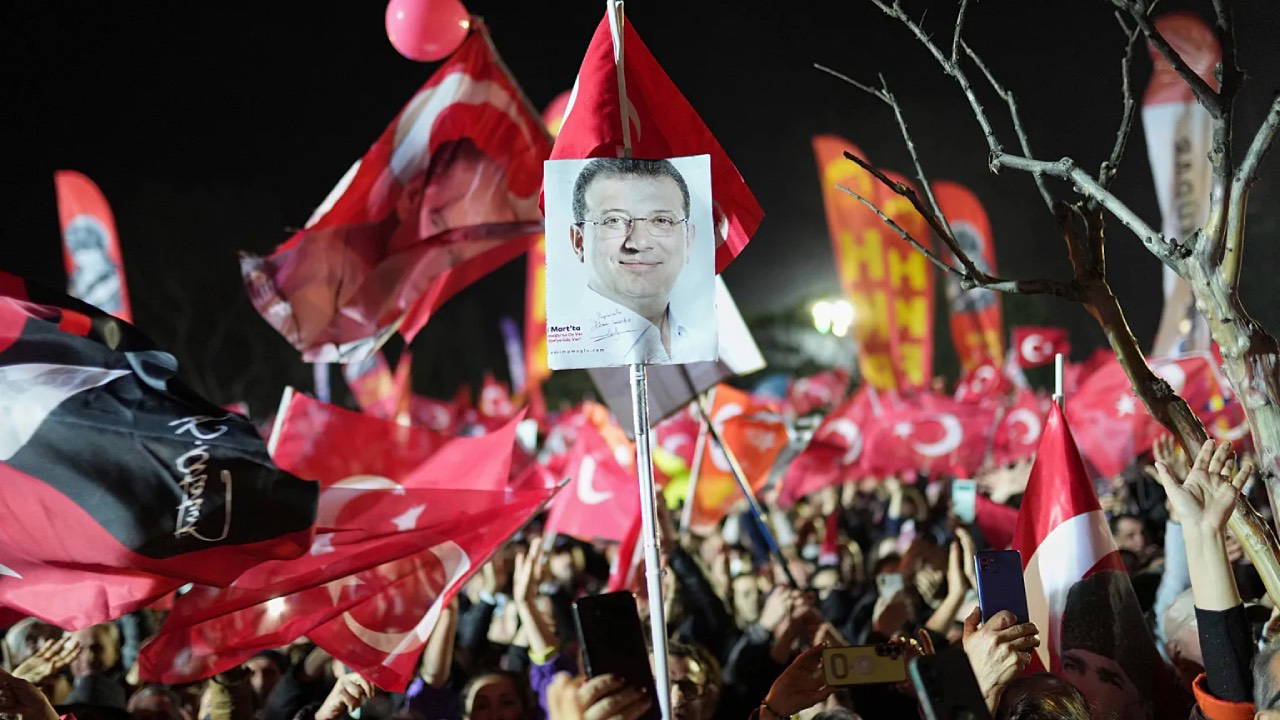 İstanbul'da CHP'li belediye başkanı tutuklama sayısı 16'ya yükseldi