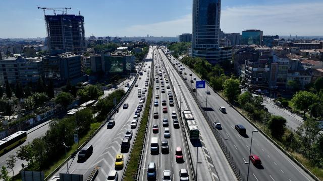 İstanbul'da Ali Sami Yen'deki Etkinlik Nedeniyle Bazı Yollar Trafiğe Kapatılacak