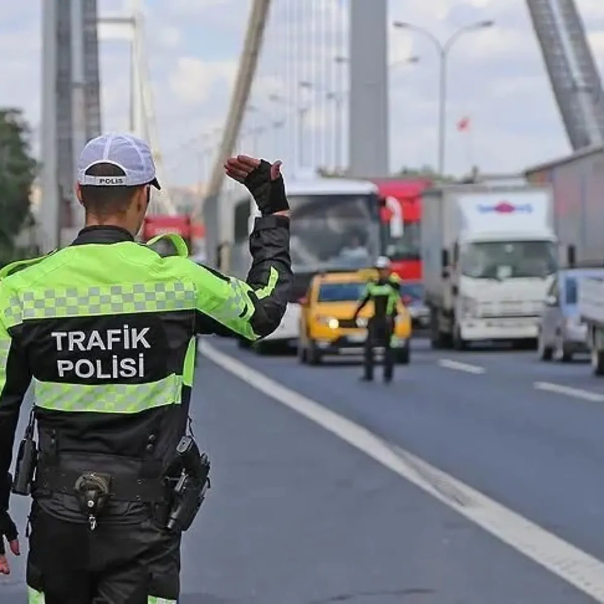 İstanbul'da Triatlon Şampiyonası Nedeniyle Yollar Kapatıldı: İşte Alternatif Güzergahlar