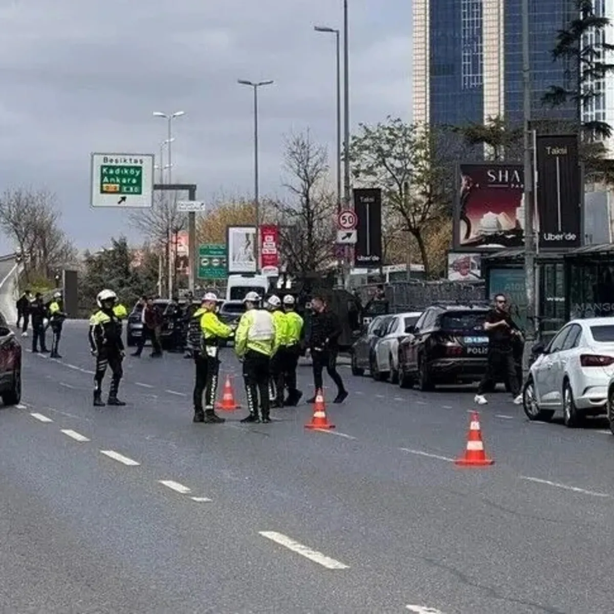 İstanbul'da DEAŞ saldırısına 14 şüpheliye dava