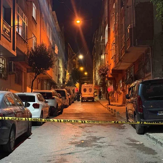 İstanbul'da ev içi silahlı saldırı: 3 ağır yaralı, şüpheli yakalandı