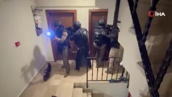 İstanbul'da FETÖ Operasyonu: 5 Gözaltı, Milyonluk Döviz Ele Geçirildi