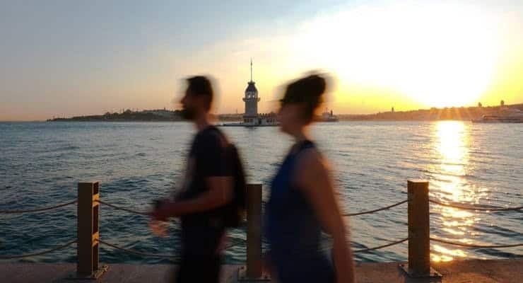 İstanbul'da Gece Nem Yüzde 91'e Ulaşacak! Meteoroloji'den Saatli Uyarı