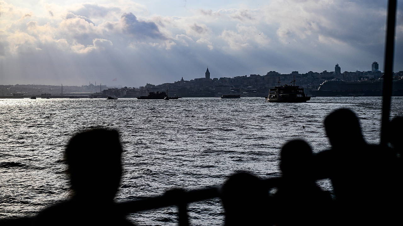 İstanbul'da Haftalık Hava Durumu: Serin ve Fırtınalı Bir Hafta Bizi Bekliyor