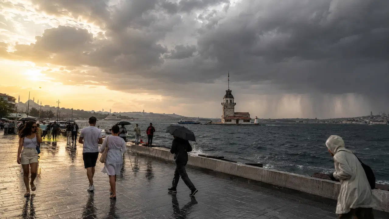 İstanbul’da Hava Sıcaklıkları Düşüyor: AKOM’dan Gök Gürültülü Sağanak Uyarısı