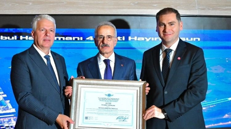 İstanbul Havalimanı 4. Pist İşletme Ruhsatını Aldı