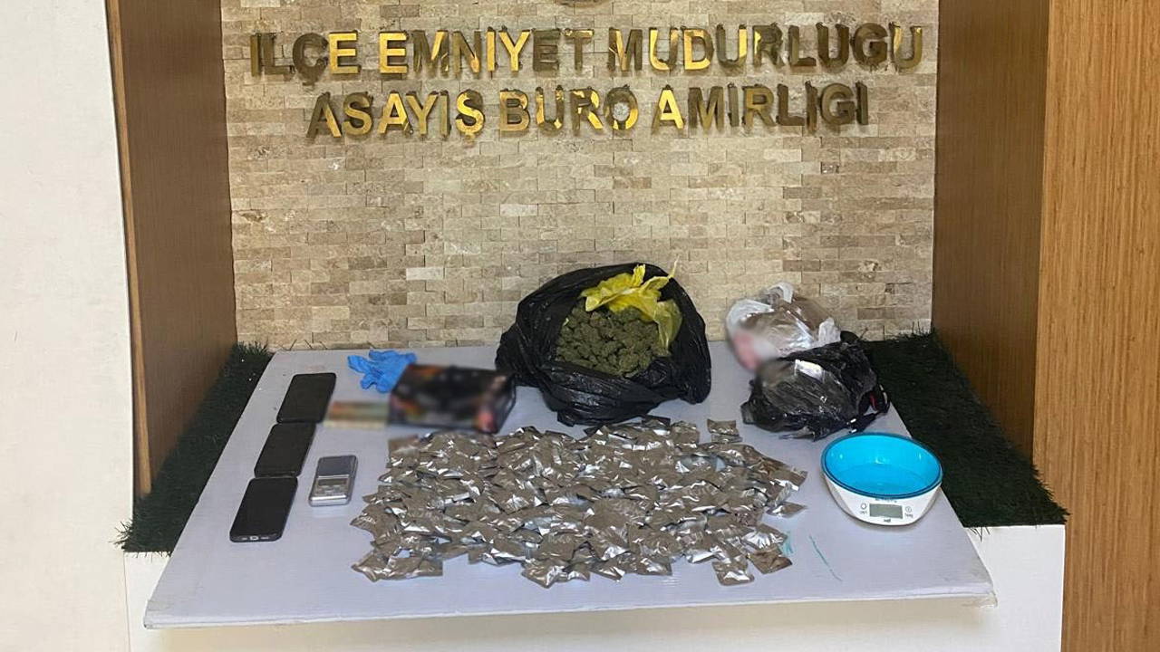 İstanbul Kağıthane’de torbacı operasyonu: 6 gözaltı, 1 kilo 830 gram marihuana