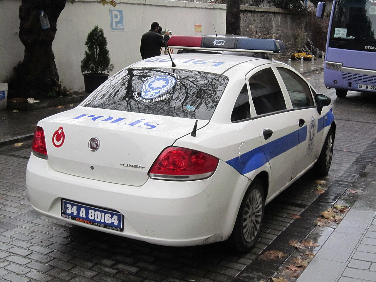 İstanbul merkezli 12 ilde suç örgütlerine eş zamanlı operasyon: 77 gözaltı